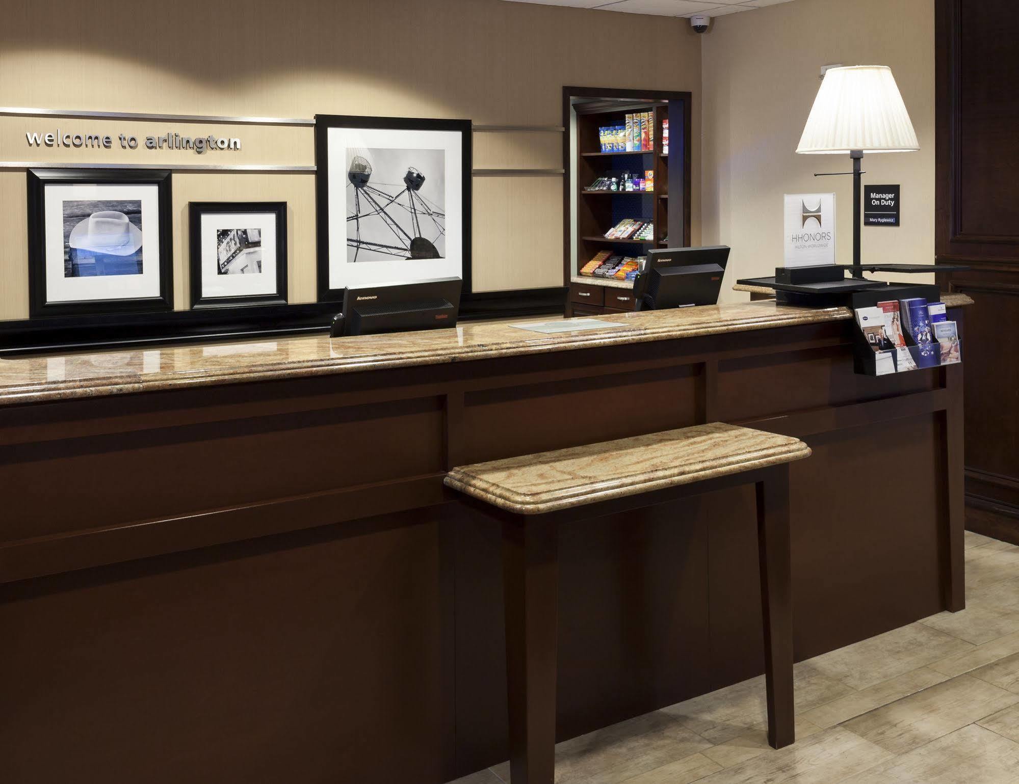Hampton Inn & Suites Dallas-Arlington-South Luaran gambar